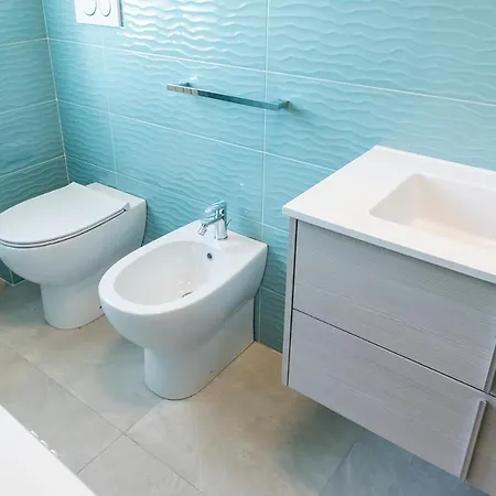 N235 - Numana, Ampio Con Terrazzo Vista Mare Numana