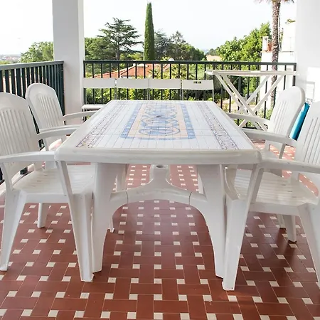N235 - Numana, Ampio Con Terrazzo Vista Mare